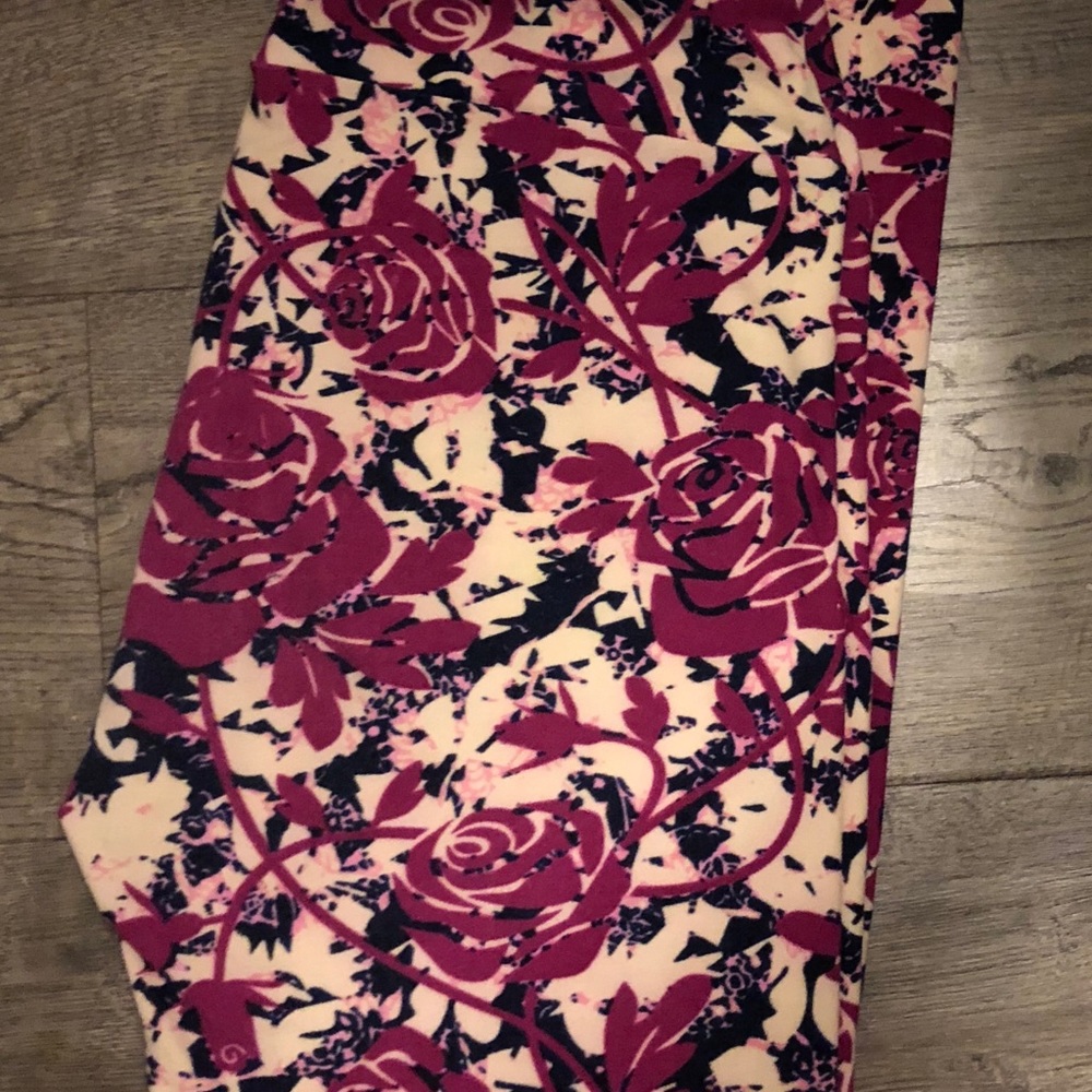 Floral Luluroe leggings